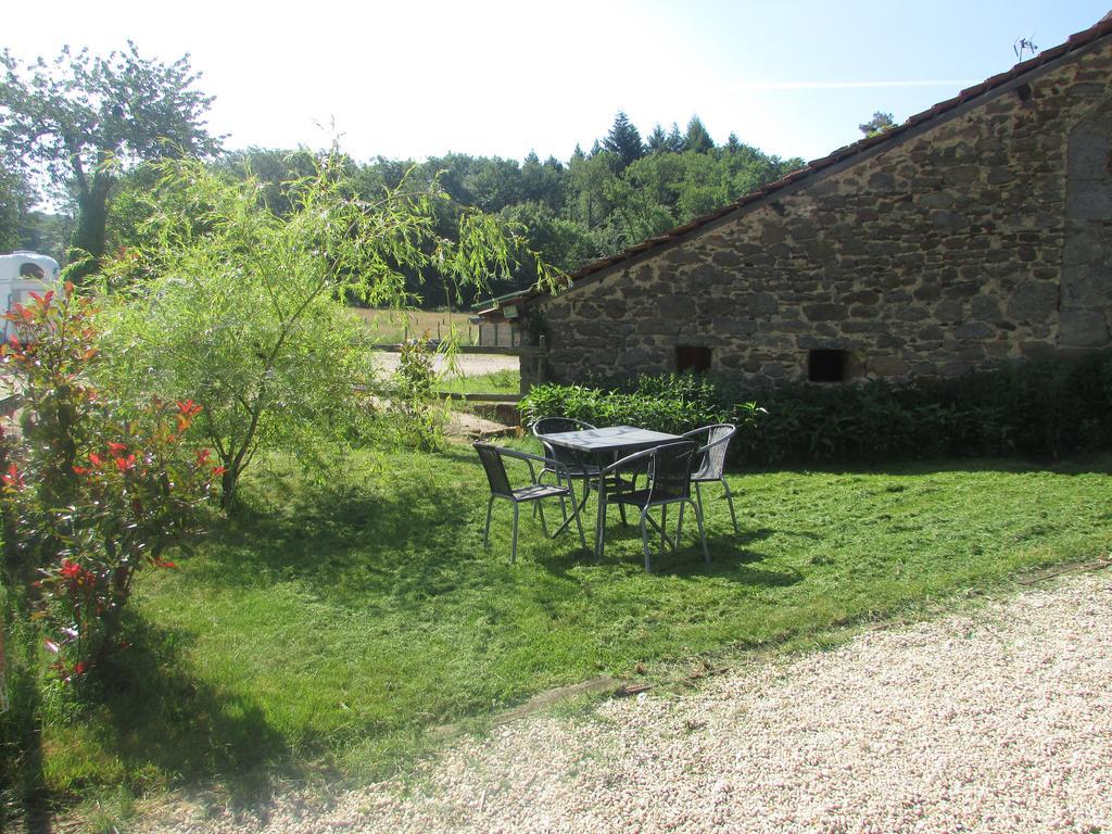 Ecuries De Saint Maurice- Maison D'Hotes De Gondou Lacapelle-Marival Kültér fotó